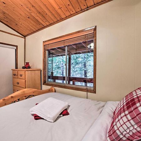 Lake Arrowhead Cabin With Deck And Stunning Mtn Views! Сан-Бернардино Экстерьер фото